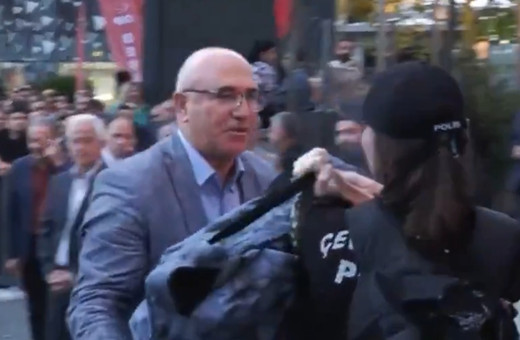 Mahmut Tanal önce halkı polise karşı kışkırttı, sonra yardım etti