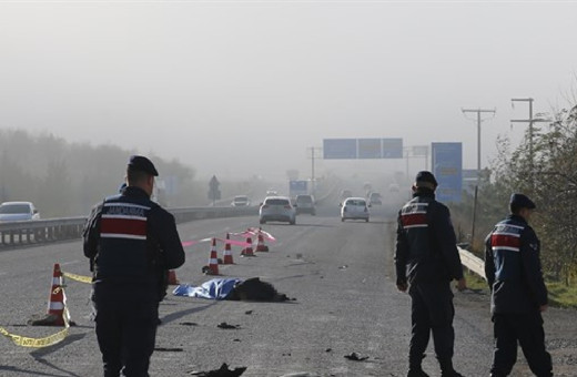 Denizli'de facia! Otomobilin çarptığı yaya yaşamını yitirdi...