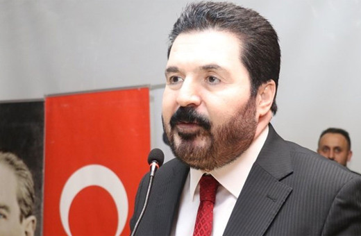 Savcı Sayan'dan sürpriz CHP çıkışı: Yanlış yapıyoruz dünyaya rezil oluyoruz