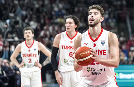 12 Dev Adam Avrupa ikincisi