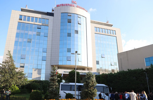 Bayrampaşa'da CHP'li meclis üyesi partisinden istifa etti dengeler değişti