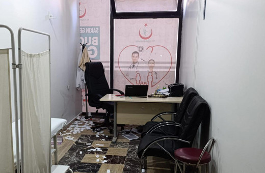 Aile sağlığı merkezinde "sırayı mı bekleyeceğim" diyerek dehşet saçtı