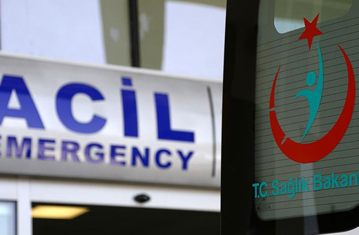 Akıllara durgunluk veren ölüm! Cebindeki bıçak karnına saplandı