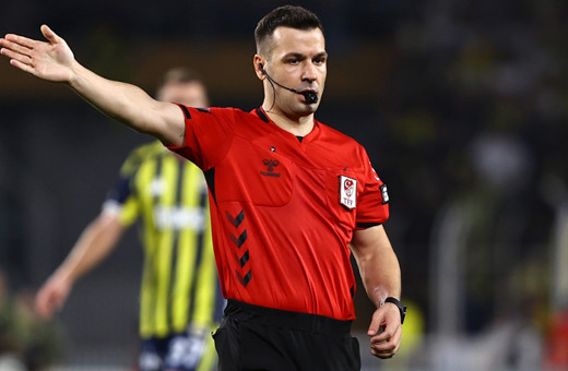 Fenerbahçe - Alanyaspor maçının tartışmalı pozisyonlarını Trio yorumladı: 2 tane net penaltı var