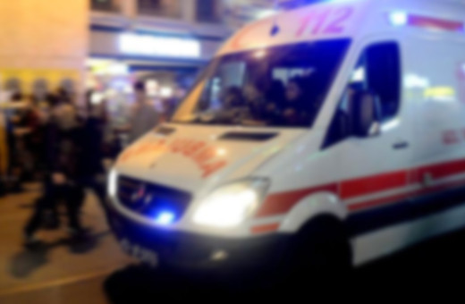 Otobüs durağında görenler hemen ihbar etti