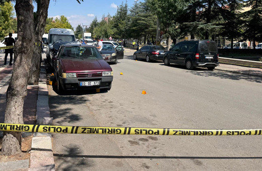 Kız kardeşinin eski eşi tarafından silahla yaralanan hamile kadın öldü