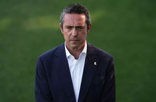 Ali Koç'tan sürpriz karar! Futbolcuların yanına gitti