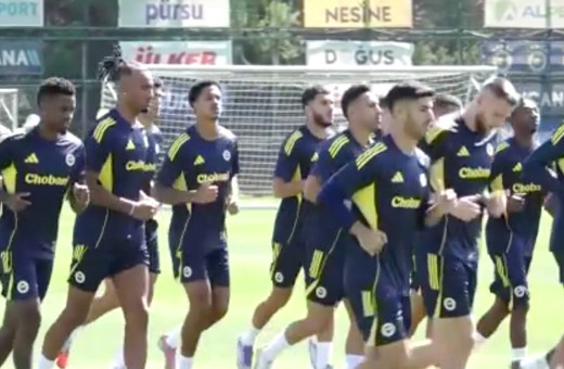 Ali Koç sarı-lacivertli futbolcularla vedalaştı