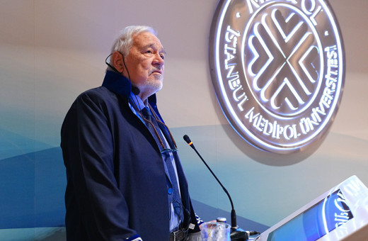 Medipol’de ilk ders Prof. Dr. İlber Ortaylı ile başladı