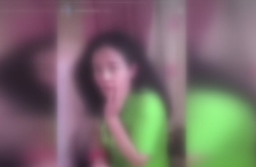 Mersin'de aldattığını iddia ettiği karısını dövüp videosunu yayınladı