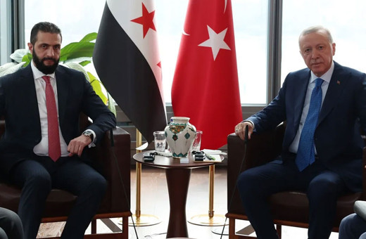 Cumhurbaşkanı Erdoğan, Şara ve Macron ile görüştü!