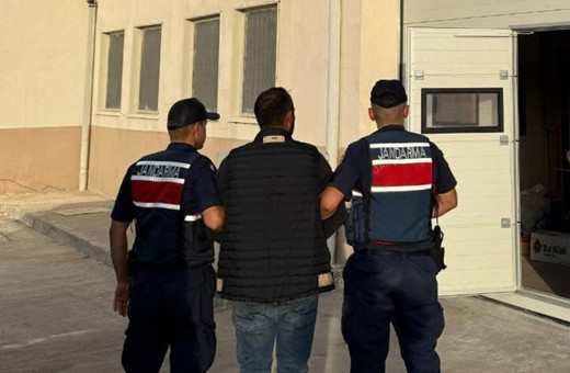 Anne ve babasını öldürüp 2 akrabasını yaraladı! Yeni gelişme