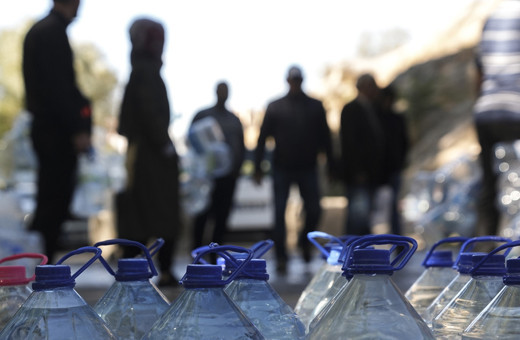 Ankara'da durum fena! Bidonu kapan çeşmeye koştu 'rezil durumdayız' tepkisi