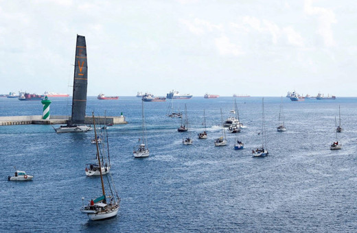 Küresel Sumud Filosu'nda olan Bekir Develi ve İkbal Gürpınar'dan saatlerdir haber yok...