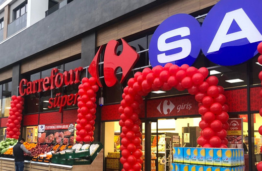 Sabancı CarrefourSa ile TeknoSa'yı satıyor mu? Hisseler fırladı açıklama geldi