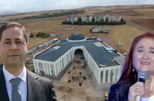 Sabahat Akkiraz'ın cemevi paylaşımı olay oldu MHP'den yanıt geldi