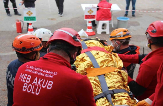 Bolu'da 5,8 büyüklüğünde deprem senaryosuyla tatbikat yapıldı