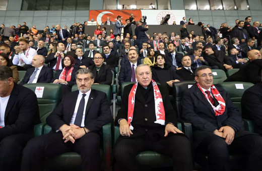 Erdoğan'ın gol sevinci gündem oldu! Kavelaşvili'nin hali ise...