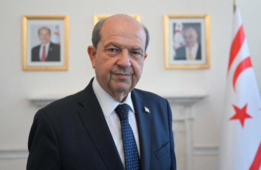 KKTC'de Cumhurbaşkanı Tatar, cumhurbaşkanı seçimi için oyunu kullandı