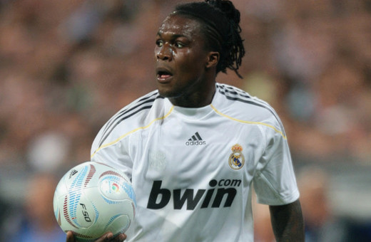 Süper Lig'in efsane ismi Royston Drenthe felç geçirdi!