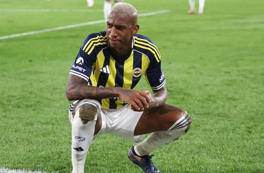 Talisca'dan ayrılık iddialarına jet hızında cevap