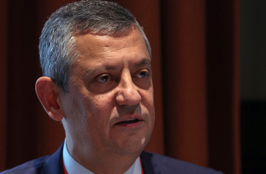 CHP lideri Özgür Özel Lütfü Savaş'a demediğini bırakmadı! Çok sert sözler