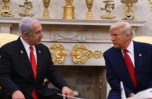 Donald Trump resti çekti! "İsrail, ABD'nin tüm desteğini kaybeder"