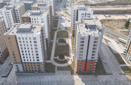 Sur Yapı "Eve Geç Kalma Türkiye" kampanyasını tanıttı