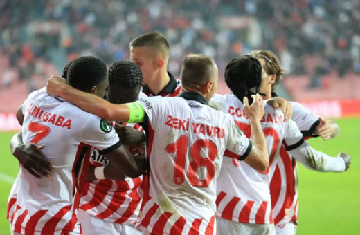 Samsunspor tarih yazdı! Dinamo Kiev’i farklı geçti