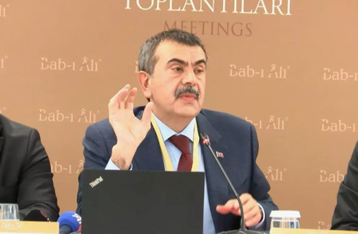 Sınav sistemi değişiyor! Milli Eğitim Bakanı Yusuf Tekin, öğrencilere müjdeyi verdi!