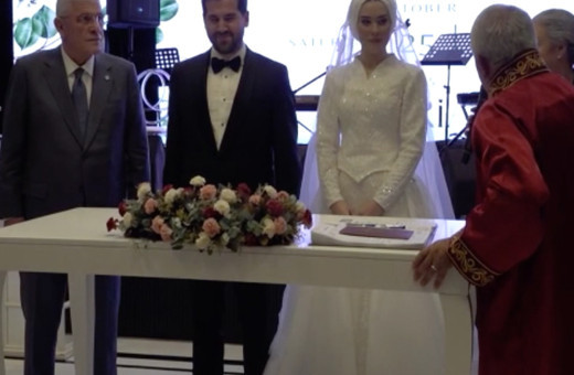 İYİ Parti Genel Başkanı Dervişoğlu nikah şahitliği yaptı