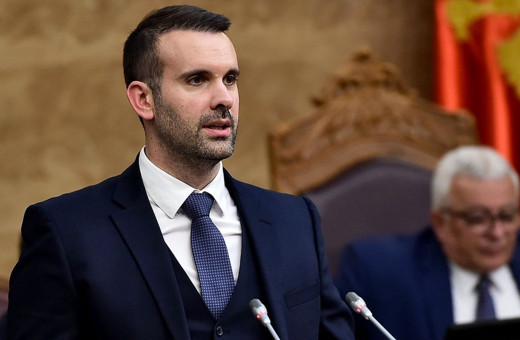 Türkler'e vizesiz girişi durdurdu! Karadağ Başbakanı duyurdu sebebi bir olay