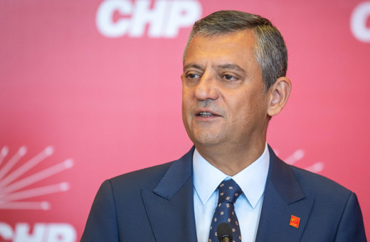 CHP lideri Özgür Özel, Kemal Kılıçdaroğlu'nu aradı