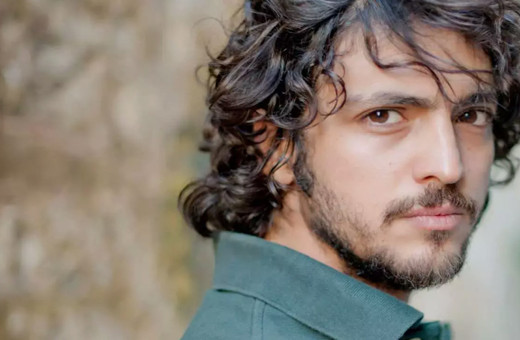 İmam Gazali rolünü oynayacak Taner Ölmez'den bomba itiraf: ''Kuran-ı Kerim okumaya başladım!''