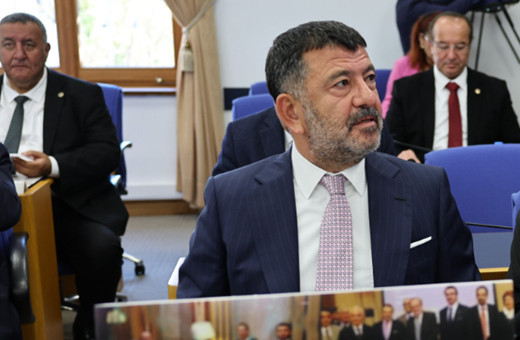 Meclis'te AK Parti ve CHP'li vekil kavga etti! Aralarında geçen diyaloğa bakın