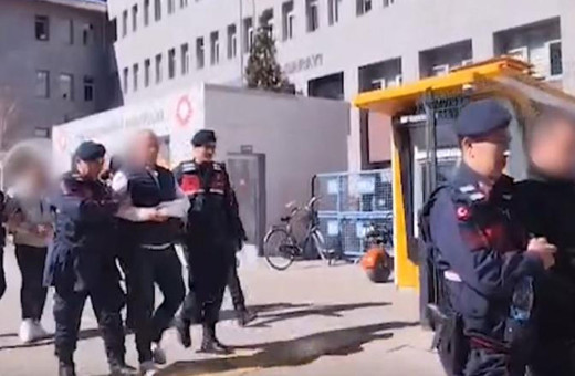 Trafik polislerine saldıran 3 kişi tutuklandı