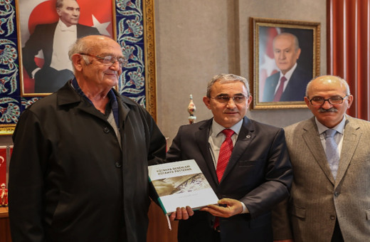 Yaşayan İnsan Hazinesi Ödülü sahibi çini sanatçısı Hamza Üstünkaya vefat etti