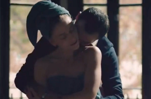 Veliaht dizisinde Derya ve Yahya'nın 'ateşli' sahnesi sosyal medyayı salladı