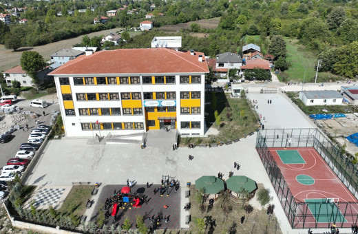 Bakan Kurum TOKİ ile ev sahibi olan vatandaşları paylaştı! "Yeni 500 bin sosyal konutumuz da sizleri bekliyor”