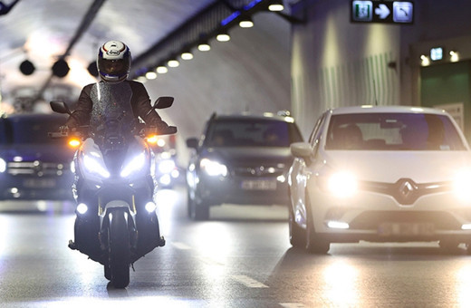 Trafikte yeni düzenleme! Eldiven ve koruma gözlüğü zorunlu oldu