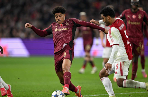 Galatasaray, Ajax'ı deplasmanda yıktı