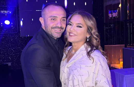 Demet Akalın ve Okan Kurt 14. yılını kutluyor! "Seni seviyorum minik"