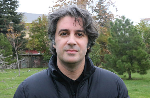 Hesabına yanlışlıkla 2,3 milyon lira gönderilen akademisyen parayı bankaya iade etti