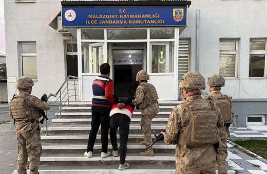 Muş'ta kardeşini silahla öldürüp kaçmıştı! Van'da yakalandı