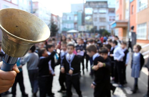 Milyonlarca öğrenci için ilk ara tatil başlıyor! Ders başı ne zaman yapılacak?