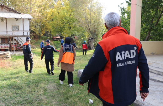 Elazığ'da 14 yaşındaki Veysel sırra kadem bastı! 250 kişilik ekip arıyor