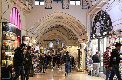 Kapalıçarşı'da 4. operasyon! 76 gözaltı, el konulan mal varlıkları dudak uçuklattı