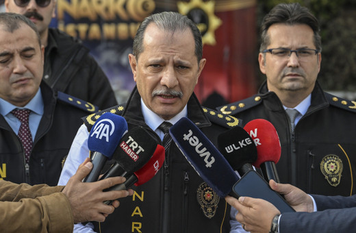 İstanbul'da uyuşturucu operasyonu! Ele geçirilenlere bakın... Selami Yıldız ekipleri tebrik etti