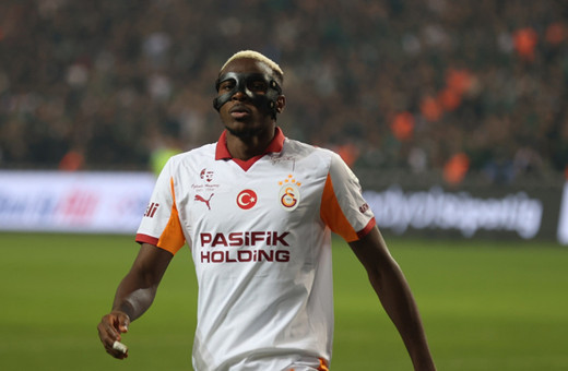 Osimhen'in 2 gol attığı maçta Nijerya Gabon'u yendi