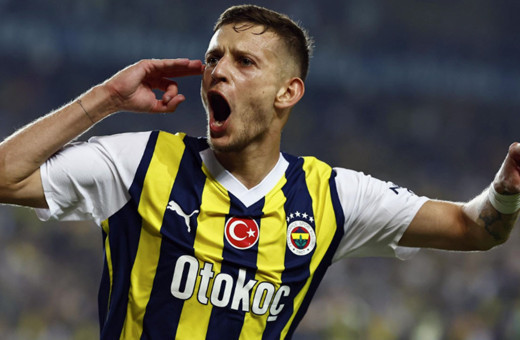 Fenerbahçe'nin yıldızından taraftarı yıkan sakatlık! Sebastian Szymanski'nin son durumu ne?
